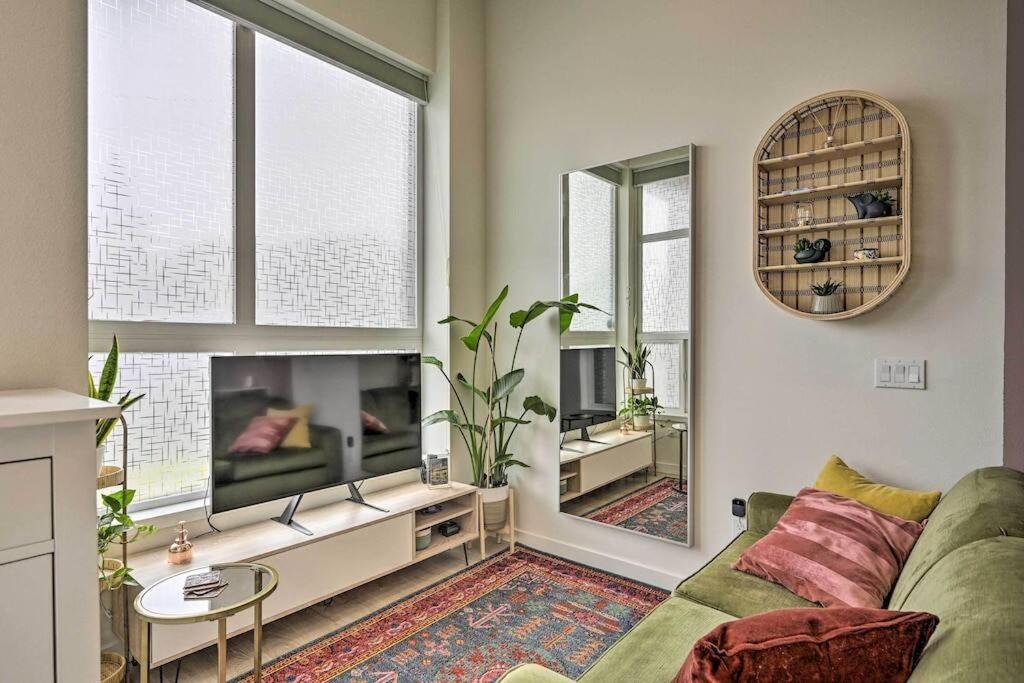 Stylish Ballard Studio 15 Mins From Space Needle Seattle Bagian luar foto